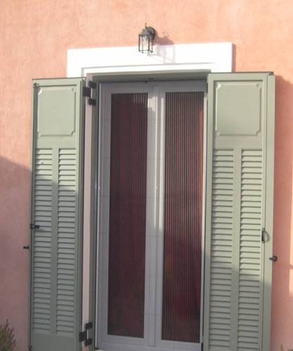 1083 cu balamale aruncatoare si plase plisse